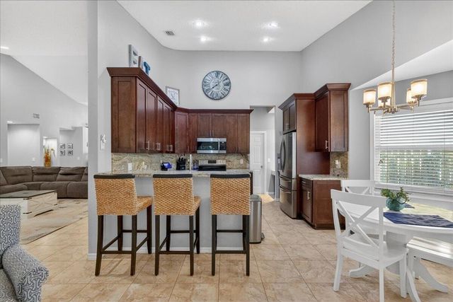 7312 NW 45th Avenue, Coconut Creek, FL 33073