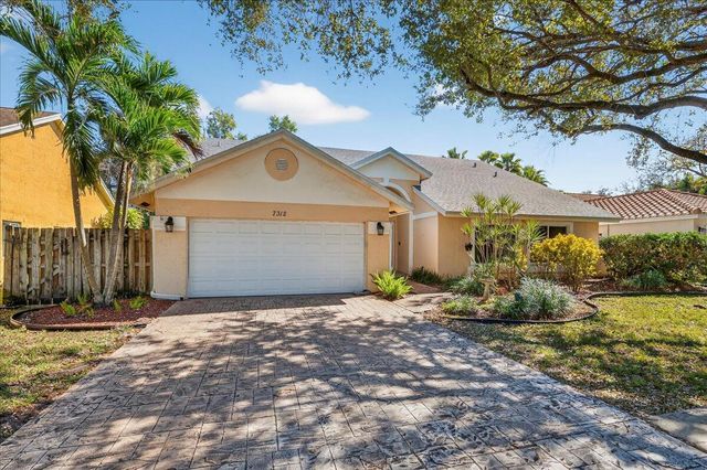 7312 NW 45th Avenue, Coconut Creek, FL 33073