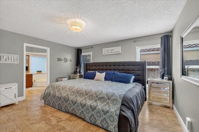 7312 NW 45th Avenue, Coconut Creek, FL 33073