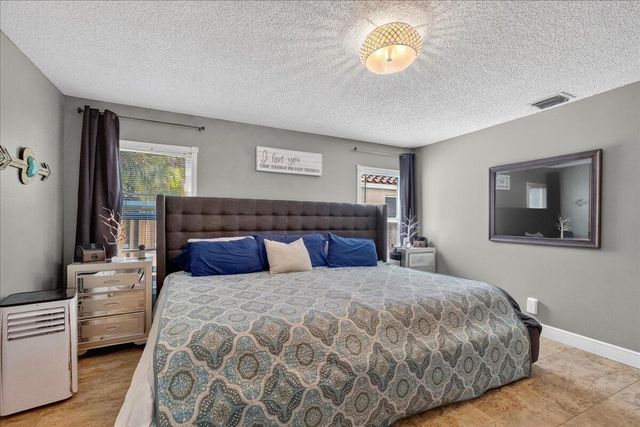 7312 NW 45th Avenue, Coconut Creek, FL 33073