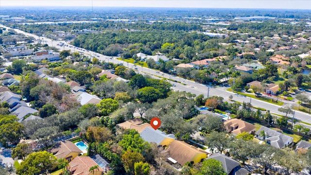 7312 NW 45th Avenue, Coconut Creek, FL 33073