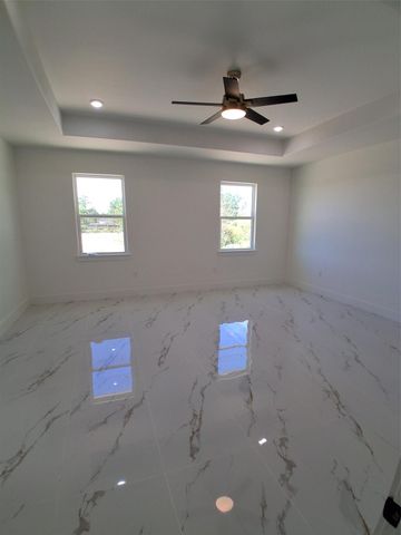 589 Road 5107, Cleveland, TX 77327