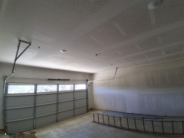 589 Road 5107, Cleveland, TX 77327