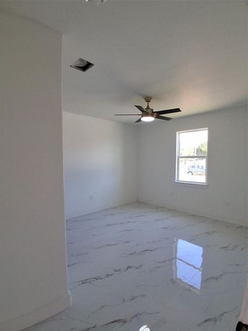 589 Road 5107, Cleveland, TX 77327