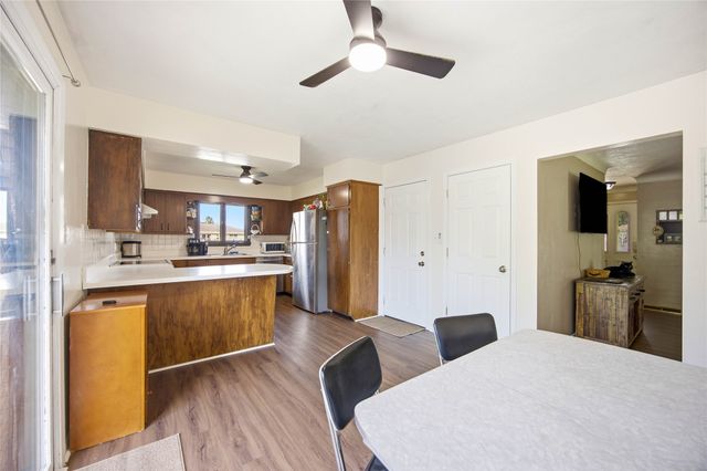 1006 NW 3rd Street, Ankeny, IA 50023