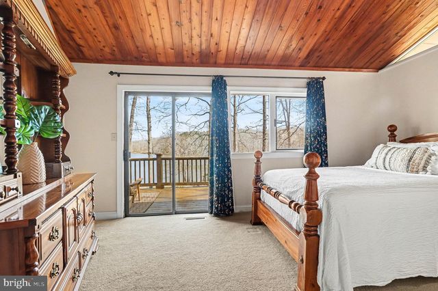 10221 HELENA TER, Spotsylvania, VA 22553