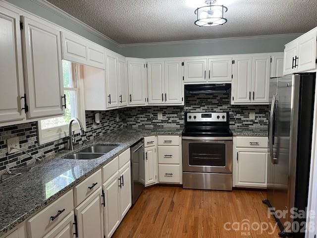 1503 Indian Hills Drive, Lenoir, NC 28645