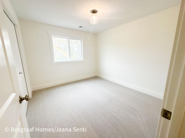 8380 Bauerridge Avenue, Jenison, MI 49428