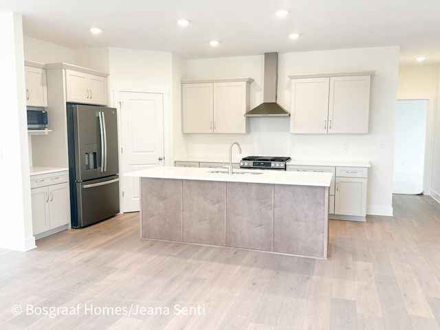 8380 Bauerridge Avenue, Jenison, MI 49428