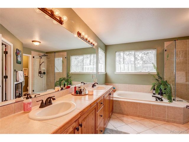 840 Deer Clover Cir, Castle Pines, CO 80108