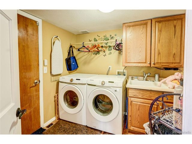 840 Deer Clover Cir, Castle Pines, CO 80108