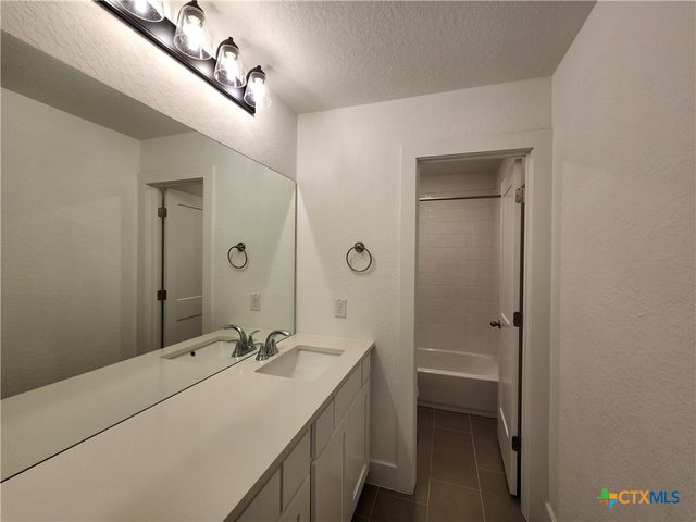 1047 Lime Gruene, New Braunfels, TX 78130
