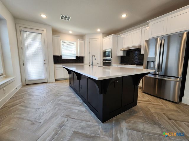 1047 Lime Gruene, New Braunfels, TX 78130
