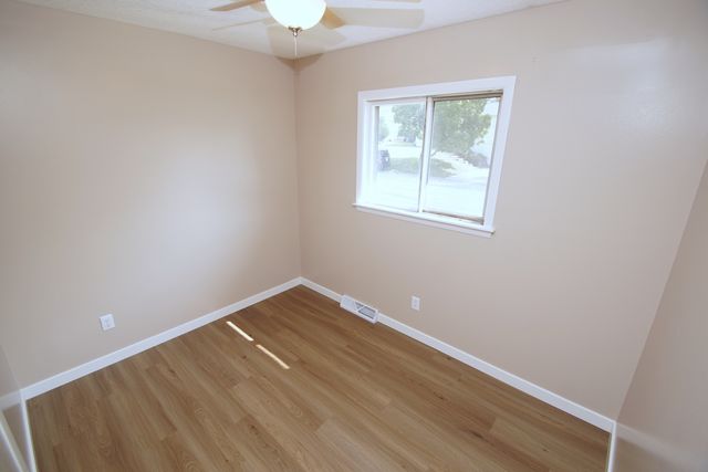 2902 MAGNOLIA Drive, Bettendorf, IA 52722