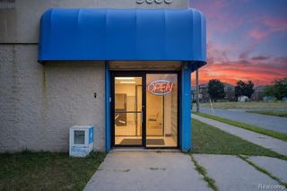 9600 Dexter Avenue, Detroit, MI 48206