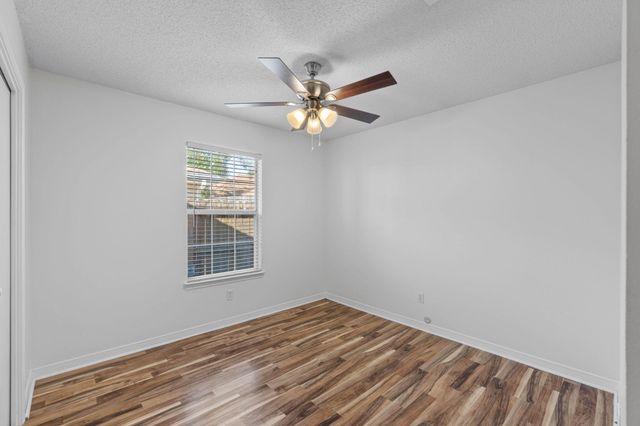 1721 Colonial Court, Fort Walton Beach, FL 32547