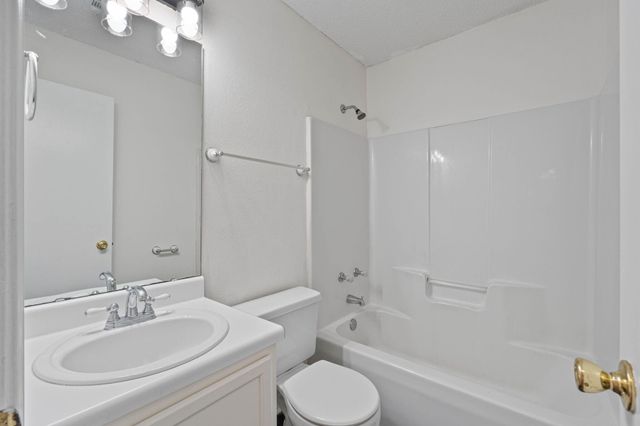 1721 Colonial Court, Fort Walton Beach, FL 32547