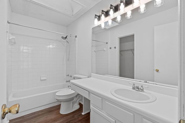 1721 Colonial Court, Fort Walton Beach, FL 32547