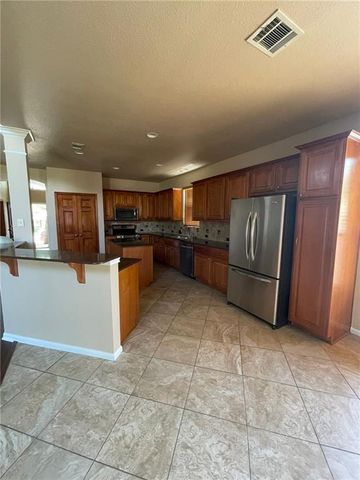 704 S Frontier LN, Cedar Park, TX 78613