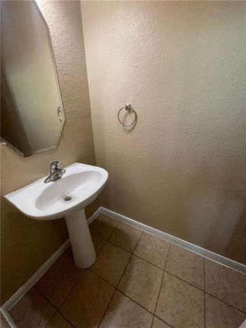 704 S Frontier LN, Cedar Park, TX 78613