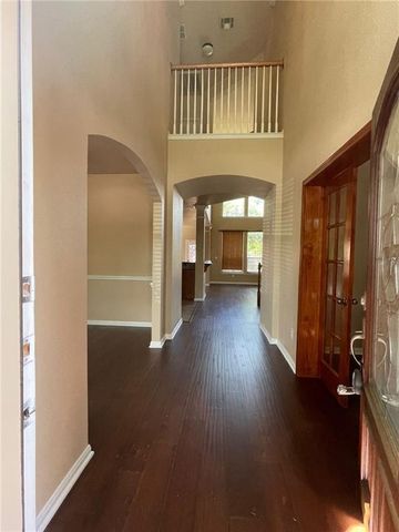 704 S Frontier LN, Cedar Park, TX 78613