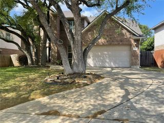 704 S Frontier LN, Cedar Park, TX 78613