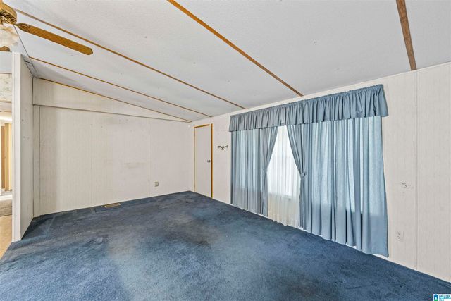 645 DAILEY CIRCLE, Oneonta, AL 35121