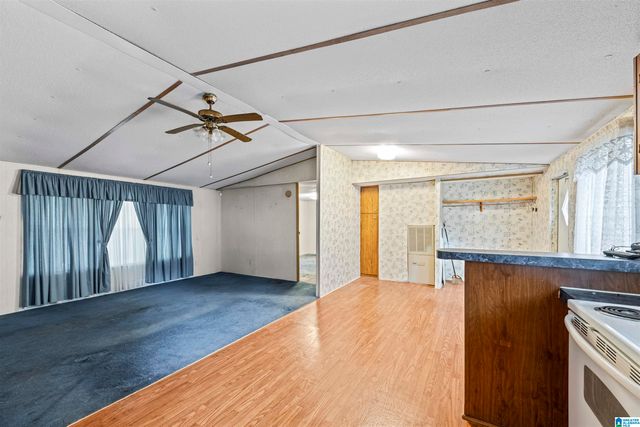 645 DAILEY CIRCLE, Oneonta, AL 35121