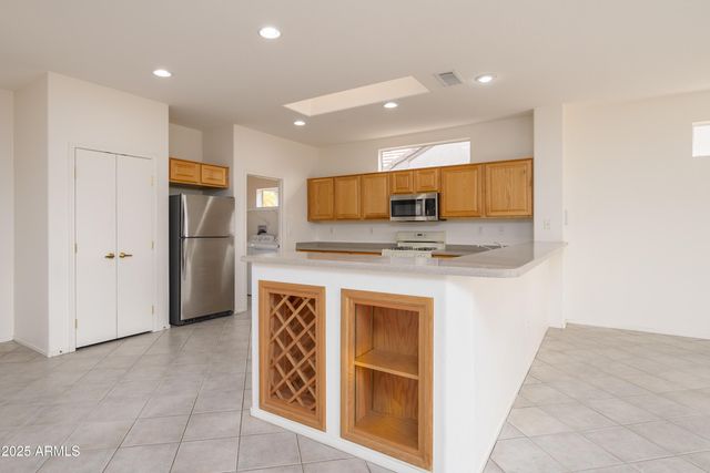 15655 W Bethesda Court, Surprise, AZ 85374