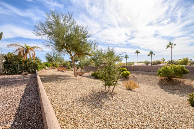 15655 W Bethesda Court, Surprise, AZ 85374