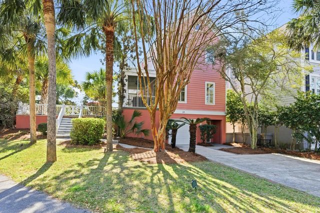 24 Commons Court, Isle Of Palms, SC 29451