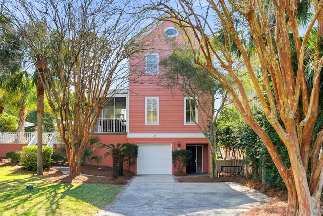 24 Commons Court, Isle Of Palms, SC 29451