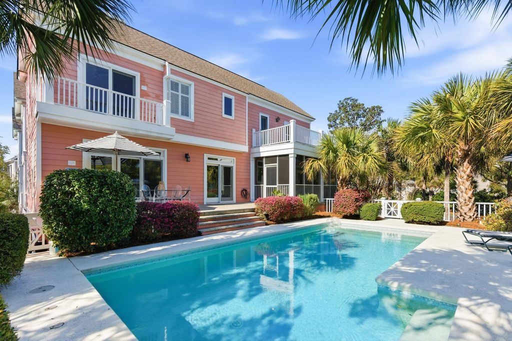 24 Commons Court, Isle Of Palms, SC 29451