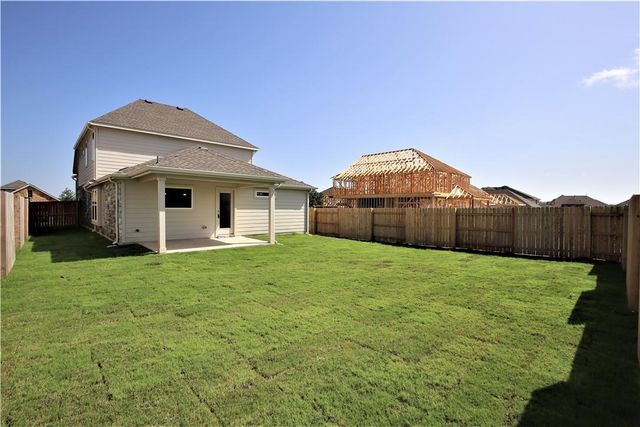 635 Pheasant Hill LN, Georgetown, TX 78628