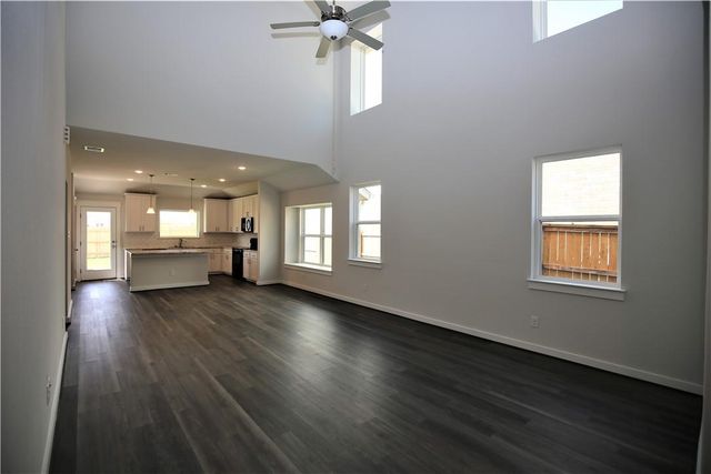 635 Pheasant Hill LN, Georgetown, TX 78628