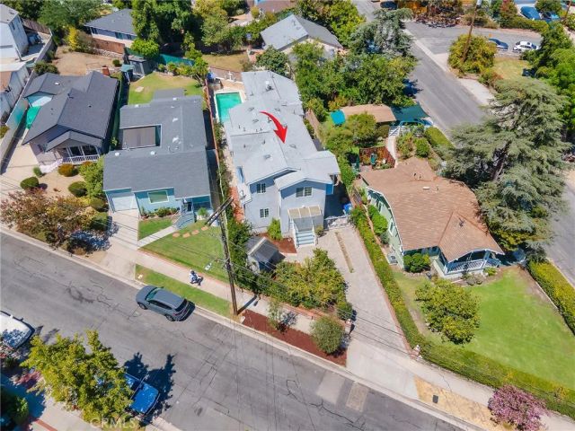 3305 Community Avenue, Glendale, CA 91214