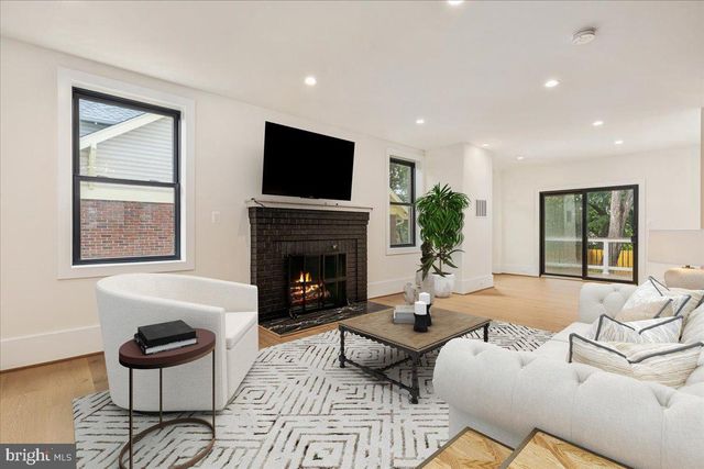 1429 HOLLY ST NW, Washington, DC 20012