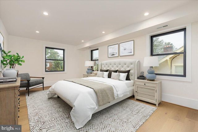 1429 HOLLY ST NW, Washington, DC 20012