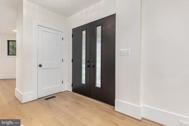 1429 HOLLY ST NW, Washington, DC 20012