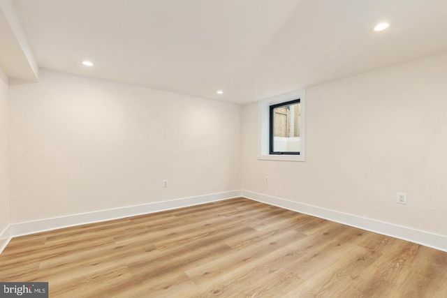 1429 HOLLY ST NW, Washington, DC 20012