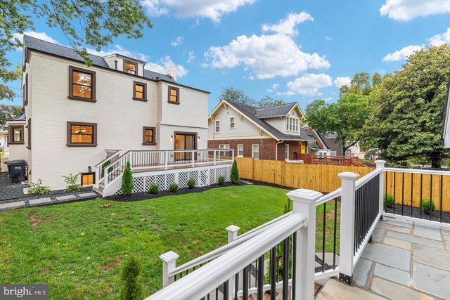 1429 HOLLY ST NW, Washington, DC 20012