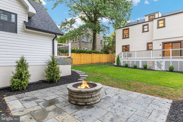1429 HOLLY ST NW, Washington, DC 20012