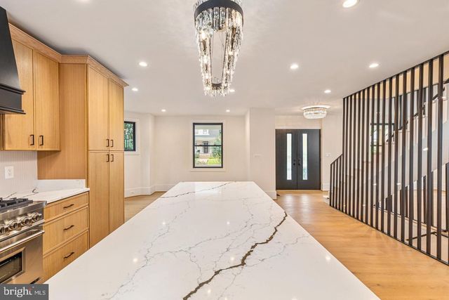 1429 HOLLY ST NW, Washington, DC 20012