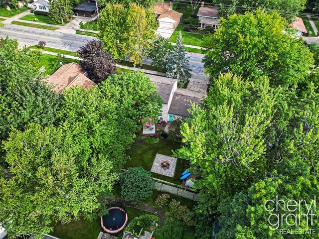 2246 Boston Street, East Grand Rapids, MI 49506