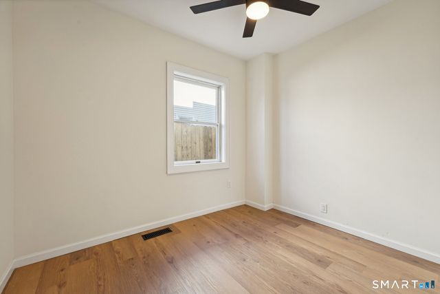 21 Soundview Avenue 1st Fl, Norwalk, CT 06854