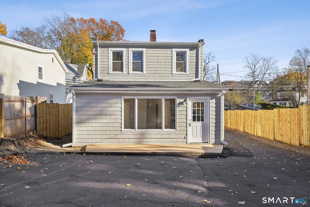 21 Soundview Avenue 1st Fl, Norwalk, CT 06854