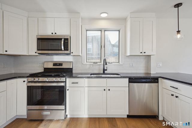 21 Soundview Avenue 1st Fl, Norwalk, CT 06854