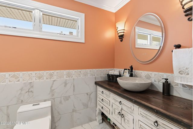 1734 Yorktowne Boulevard, Toms River, NJ 08753