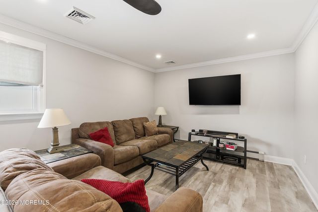 1734 Yorktowne Boulevard, Toms River, NJ 08753