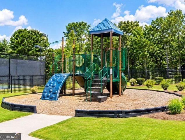 7429 Quinn Place, Flowery Branch, GA 30542